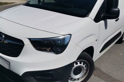 Opel Combo 110.200 km 9.499 &euro; Fürth 90762