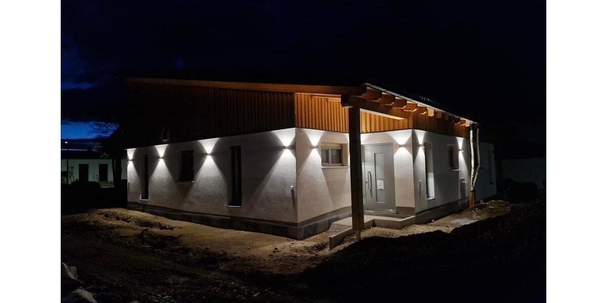 Doppelhaushälfte Aholfing - 4 Zimmer, 99 m&sup2;, 1.235&euro; | Angebot:24375542