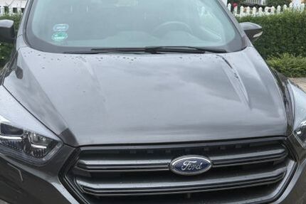 Ford Kuga 70.664 km 17.500 &euro; Glinde 21509
