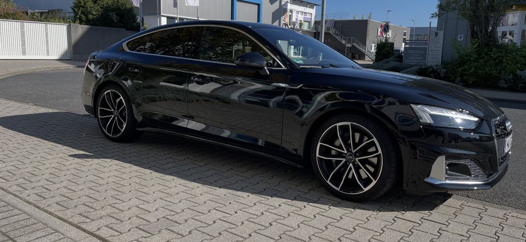 Audi A5 89.400 km 38.850 &euro; Viernhem 68519