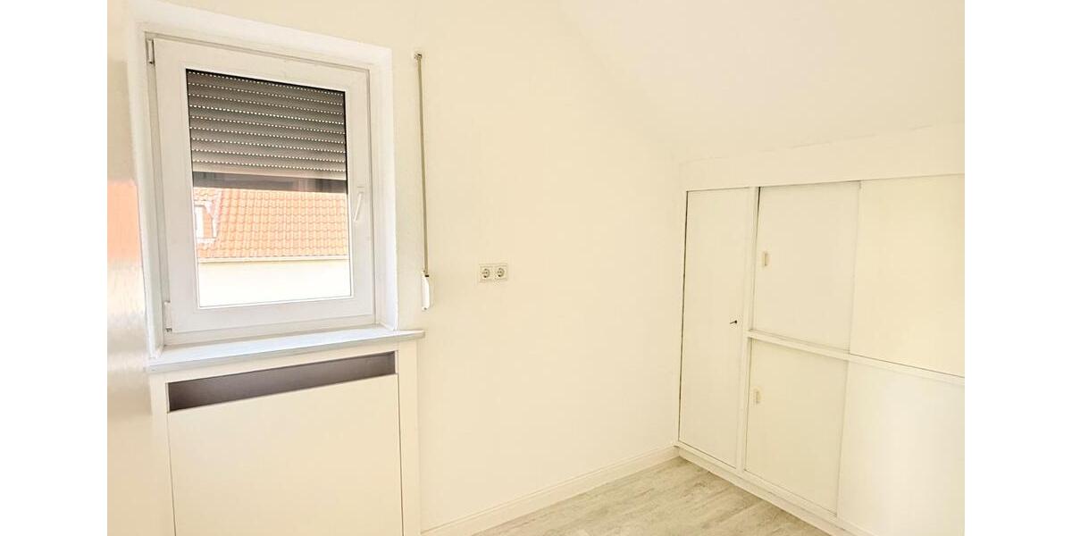 Dachgeschoßwohnung Eystrup - 3 Zimmer, 78 m&sup2;, 624&euro; | Angebot:25370742