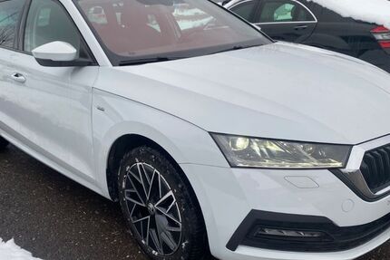 Skoda Octavia 180.600 km 16.900 &euro; Essingen 73457