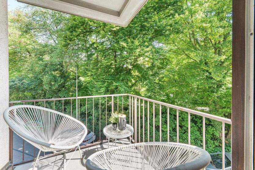 Unikat! Frisch renovierte Wohnung mit Neckarblick! 3 zimmer