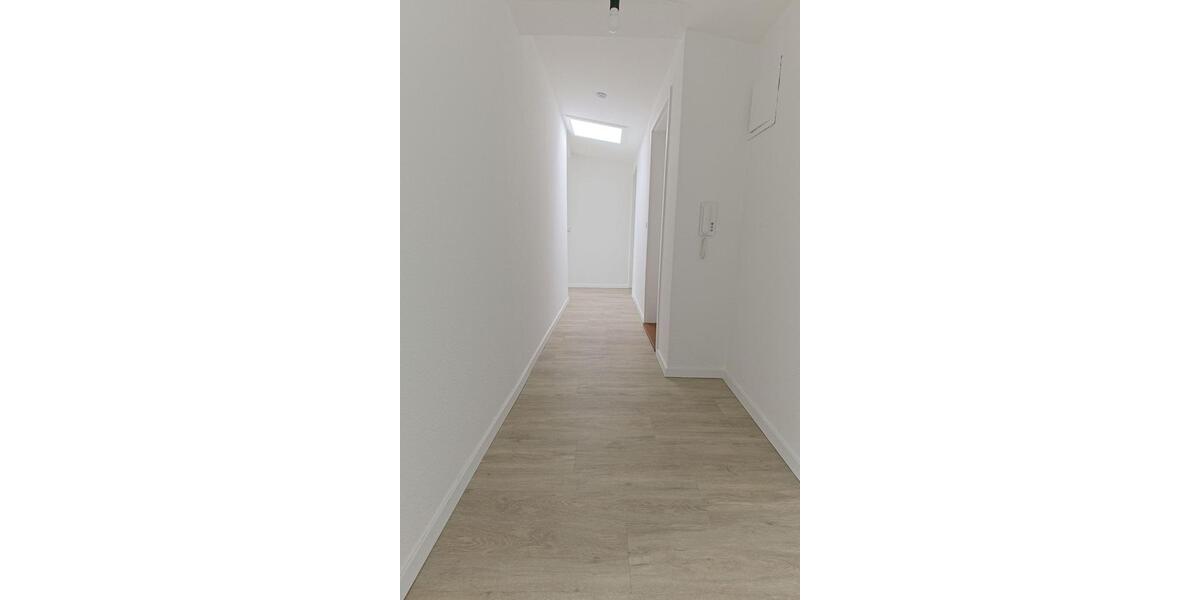 Dachgeschoßwohnung Kiel Südfriedhof - 3 Zimmer, 70 m&sup2;, 960&euro; | Angebot:26386758
