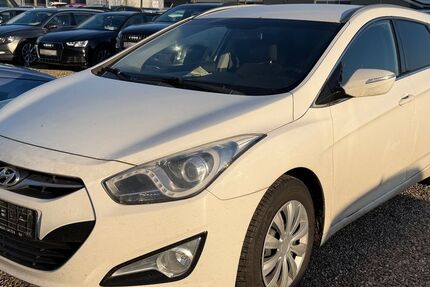 Hyundai i40 206.000 km 3.500 &euro; Schleswig 24837