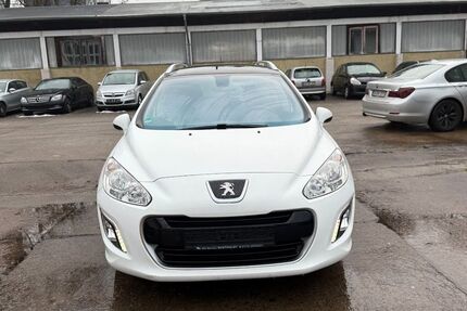 Peugeot 308 150.774 km 4.750 &euro; Dresden 01159