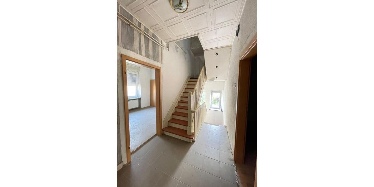 Einfamilienhaus Nohfelden - 6 Zimmer, 134 m&sup2;, 84.500&euro; | Angebot:25792364