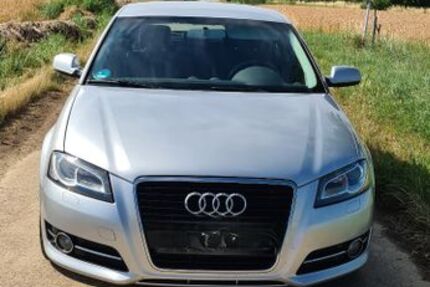 Audi A3 292.370 km 3.500 &euro; Wiesbaden 65207
