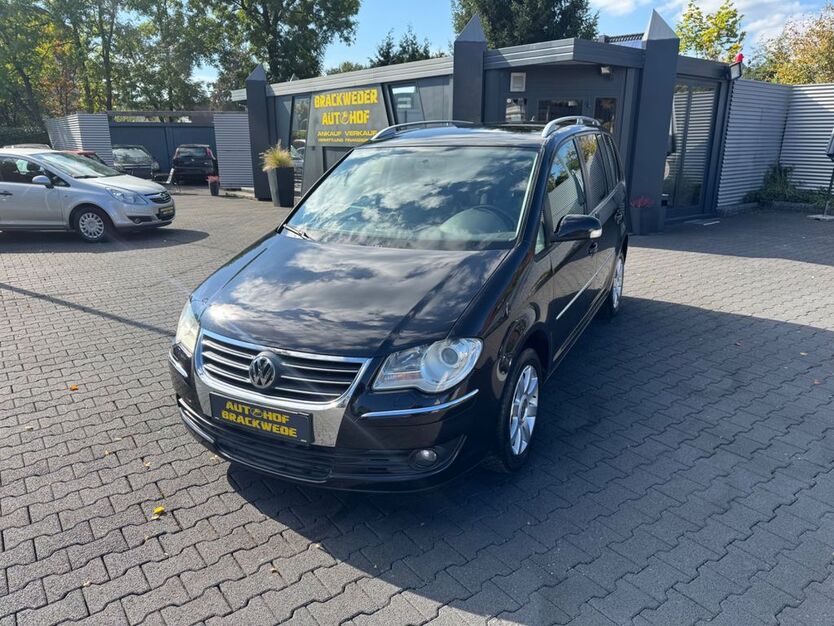 VW Touran 160.000 km 6.999 € Bielefeld 33649