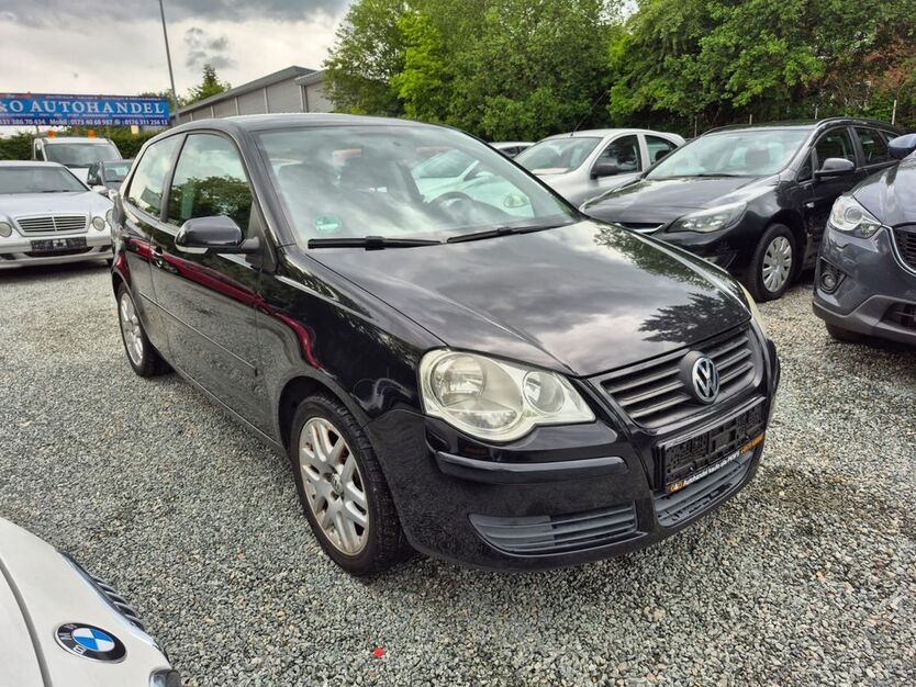 VW Polo 180.000 km 2.499 € Kiel 24146