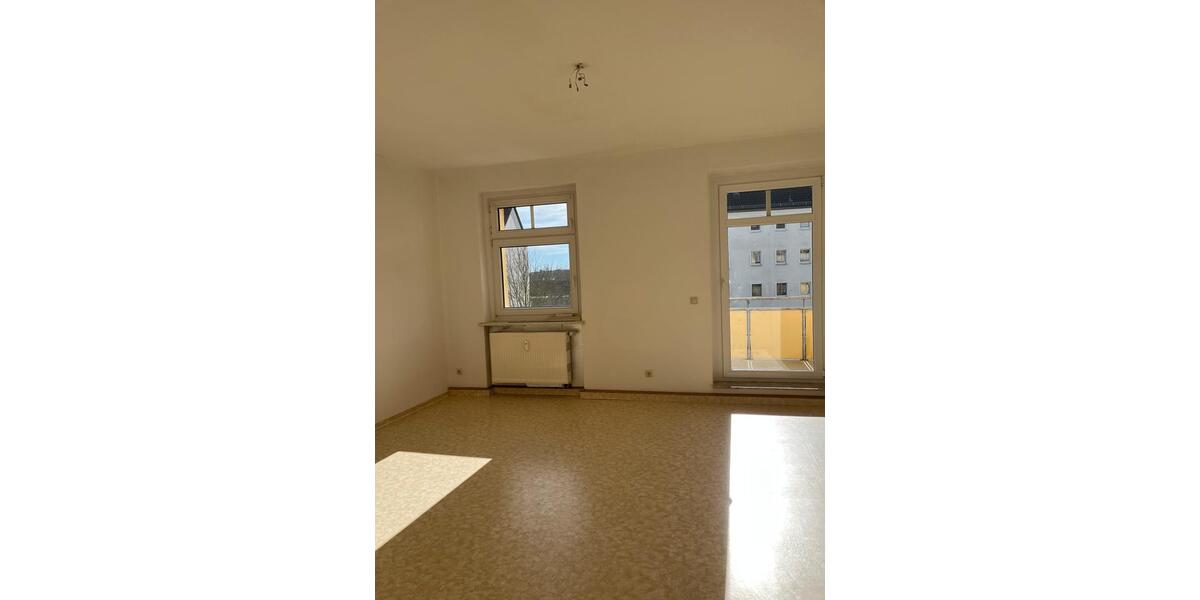 Etagenwohnung Torgelow - 3 Zimmer, 76 m&sup2;, 464&euro; | Angebot:25417432