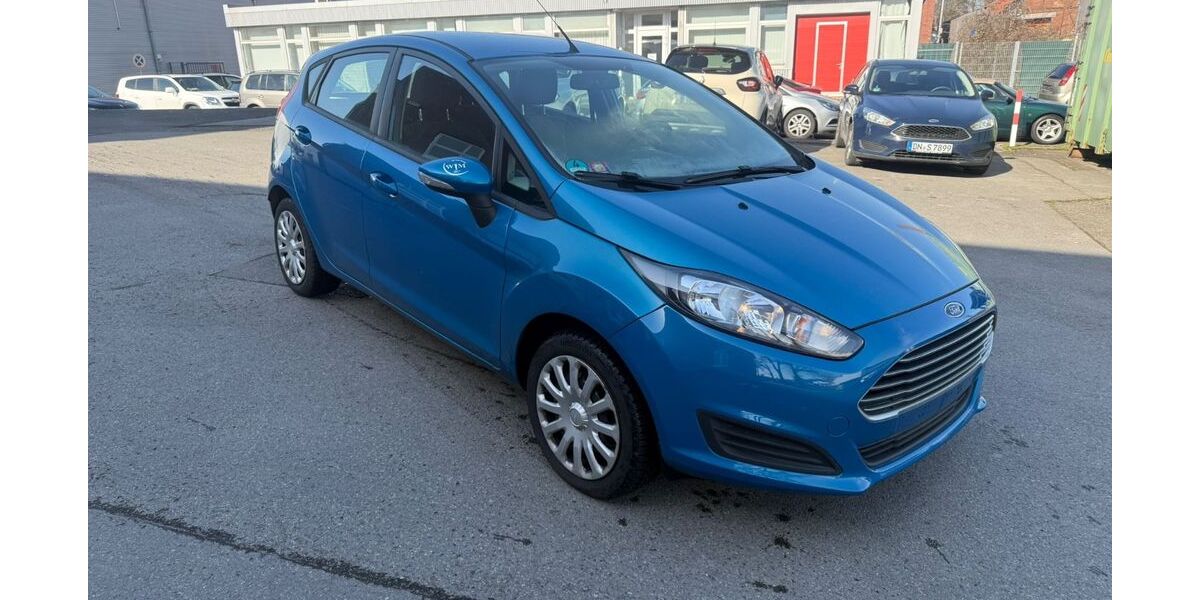 Ford Fiesta 172.000 km 3.590 &euro; Düren 52349