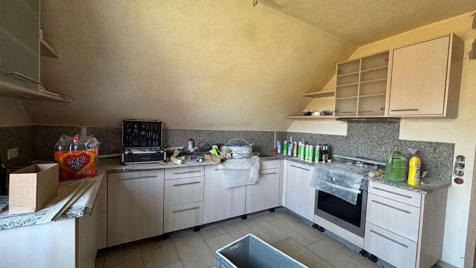 Dachgeschoßwohnung Ilshofen - 3.5 Zimmer, 66 m&sup2;, 950&euro; | Angebot:25376686