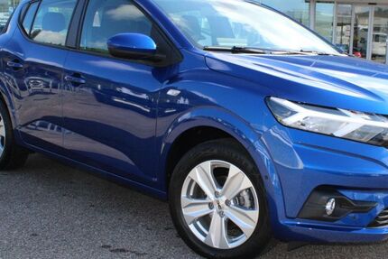 Dacia Sandero 8.822 km 14.490 € Schwäbisch Gmünd 73529