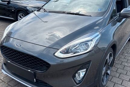 Ford Fiesta 120.682 km 8.799 &euro; Detmold 32758