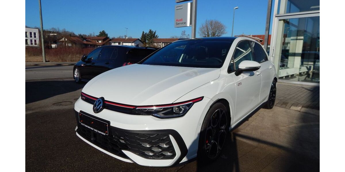 VW Golf 1.500 km 40.860 &euro; Gauting 82131