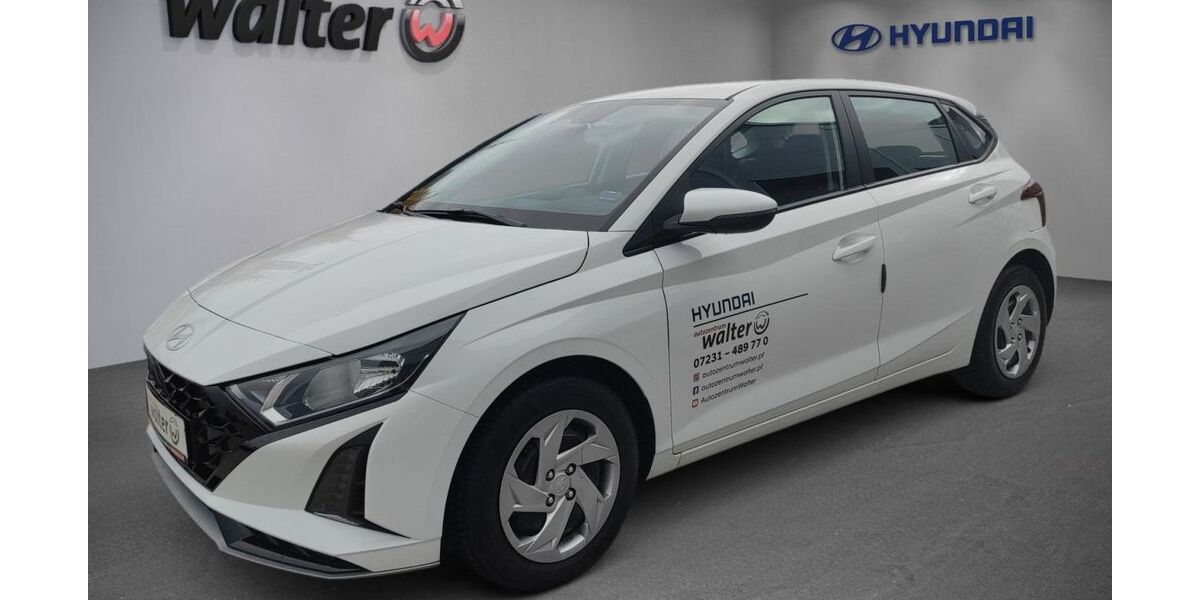 Hyundai i20 10.000 km 16.740 &euro; Pforzheim 75177