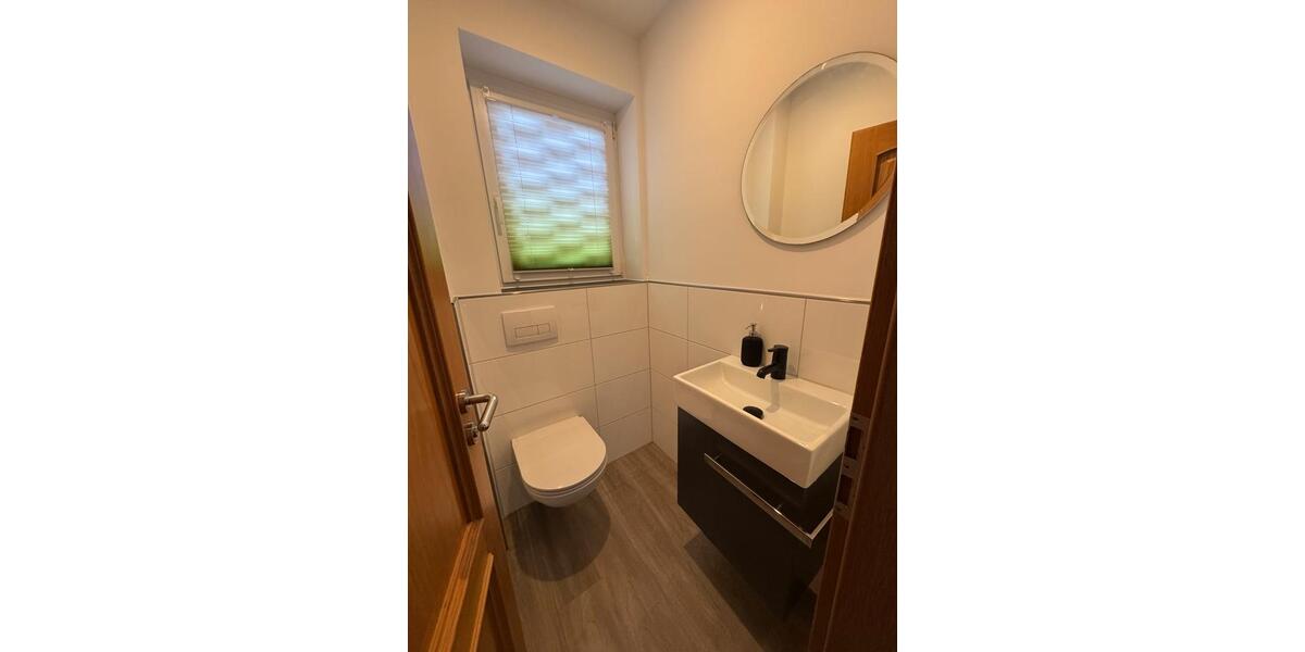 Einfamilienhaus Varel - 4.5 Zimmer, 127 m&sup2;, 1.350&euro; | Angebot:25044952