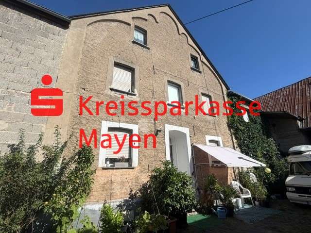 Einfamilienhaus Gering - 5 Zimmer, 160 m&sup2;, 150.000&euro; | Angebot:27288530