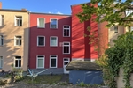 Innenstadtlage für Praktiker: helle 2-Zimmer-Dachgeschosswohnung mit Einbauküche, Duschbad, Keller - Dachgeschoßwohnung Schwerin Feldstadt | Angebot:26866548