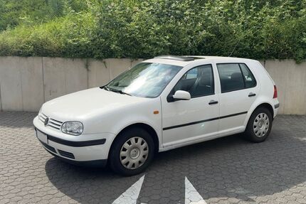 VW Golf 223.514 km 1.600 &euro; Köln 50996