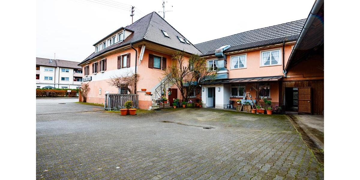Einfamilienhaus Emmendingen - 15 Zimmer, 625 m&sup2;, 4.550&euro; | Angebot:26131094