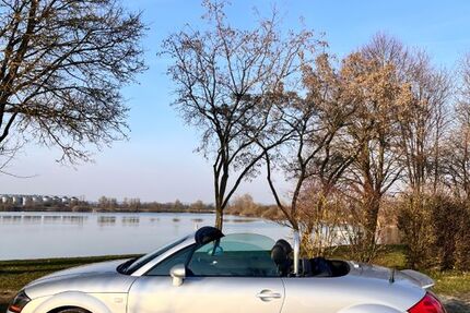 Audi TT 105.000 km 9.900 &euro; Pocking 94060