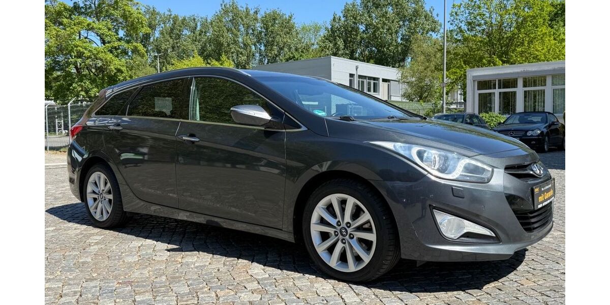 Hyundai i40 217.400 km 5.990 &euro; Bremen 28329