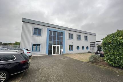 200m² Büro + 1.050m² Hallenfläche im Gewerbegebiet Merkenich zu verkaufen