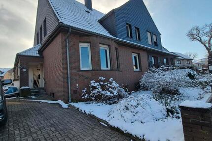 Haus Hude (Oldenburg) - 5 Zimmer, 120 m&sup2;, 1.450&euro; | Angebot:25027434