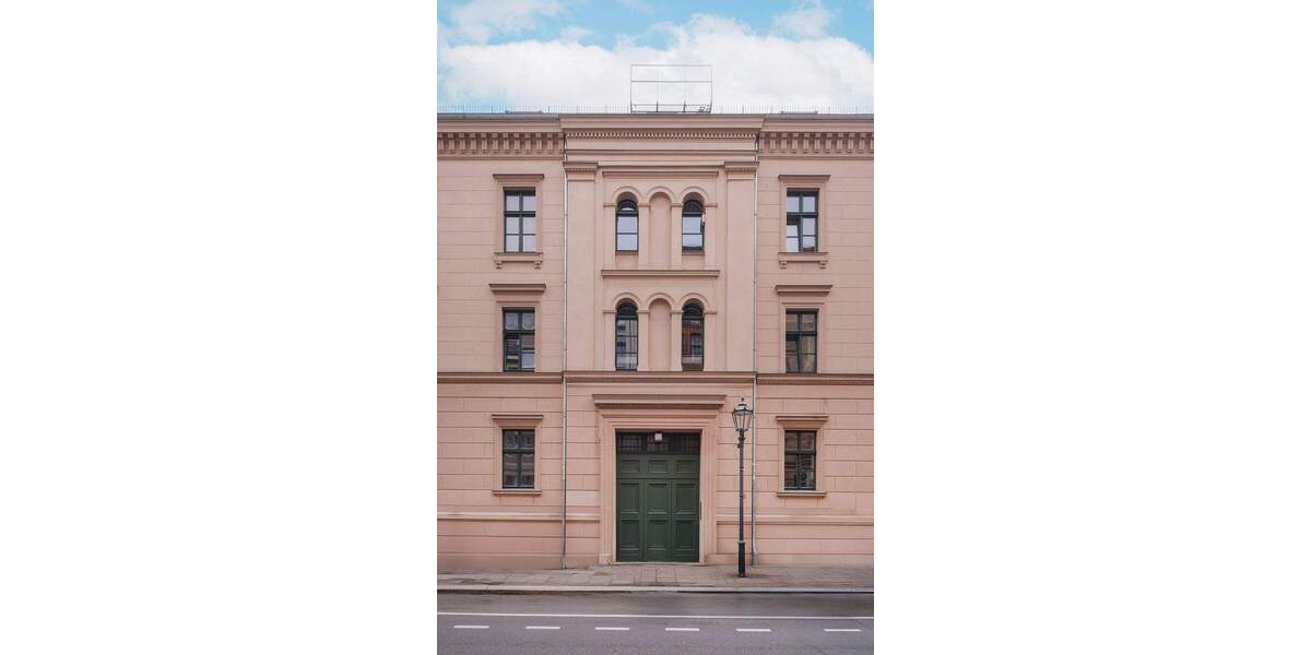 Exklusive Galerie-Wohnung in Parknähe mit 2 Terrassen & Wintergarten 3 zimmer