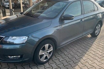 Skoda Rapid 149.860 km 7.940 &euro; Eilenburg 04838