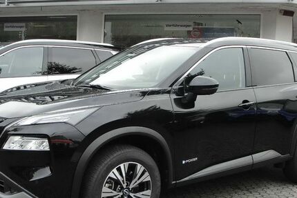 Nissan X-Trail 8.900 km 38.800 € Olpe 57462