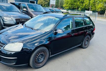 VW Golf 229.000 km 1.999 € Frankfurt am Main 60486