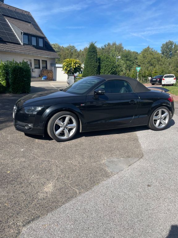 TT