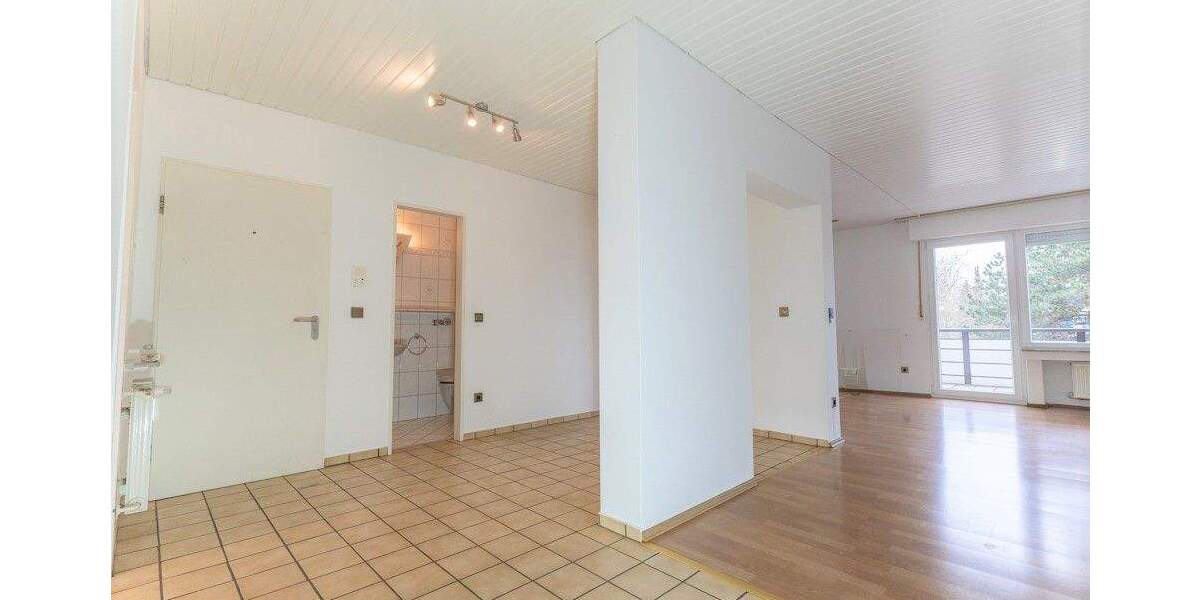 Etagenwohnung Hagen Hochschulviertel - 3 Zimmer, 81 m&sup2;, 630&euro; | Angebot:24990396