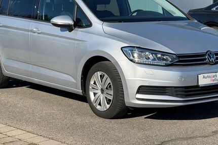 VW Touran 125.000 km 18.699 &euro; Horb am Neckar 72160