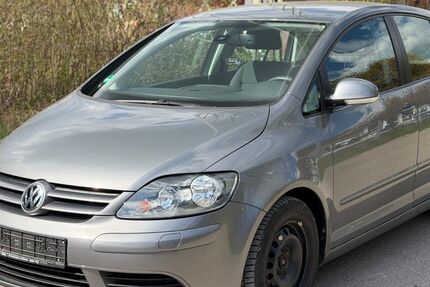 VW Golf 170.000 km 1.300 &euro; Strassberg 72479