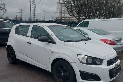 Chevrolet Aveo 64.500 km 4.600 &euro; Düsseldorf 40233