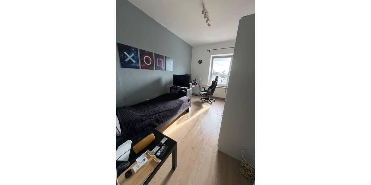 Etagenwohnung Lüdenscheid Hasley - 4 Zimmer, 100 m&sup2;, 780&euro; | Angebot:26345772