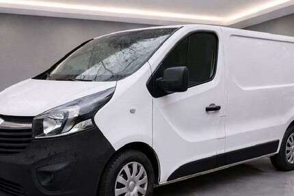 Opel Vivaro 122.200 km 12.990 &euro; Dresden 01237