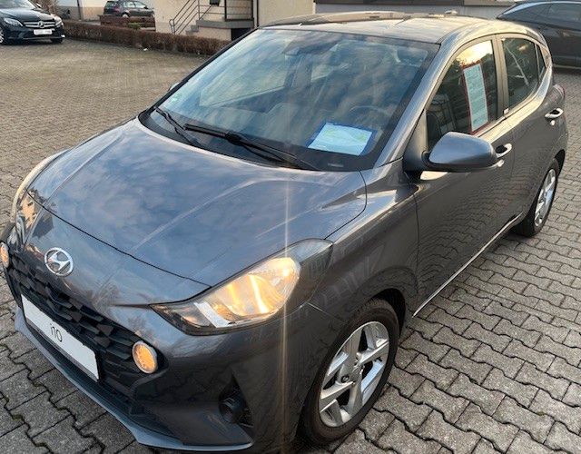 Hyundai i10 34.000 km 13.500 &euro; Villingen-Schwenningen 78048