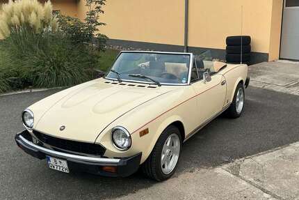 Fiat 124 Spider 107.000 km 19.500 &euro; Wandlitz OT Schönerlinde 16348
