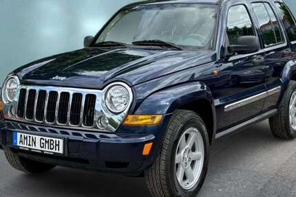 Jeep Cherokee 165.000 km 4.999 &euro; München 81243
