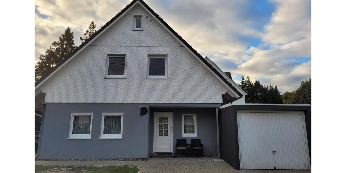 Einfamilienhaus Neunkirchen - 5 Zimmer, 121 m&sup2;, 1.450&euro; | Angebot:24554264