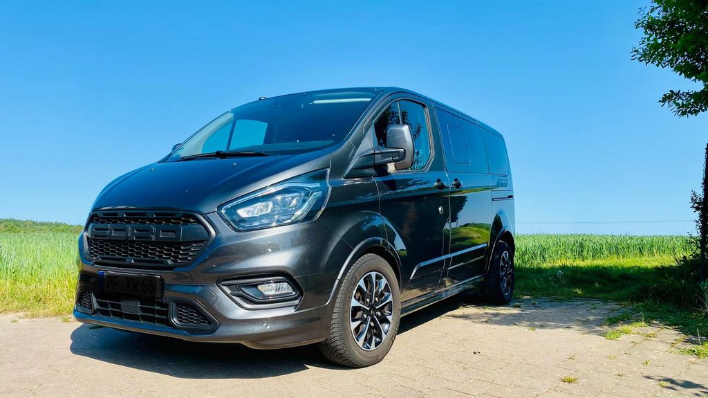 Ford Tourneo Custom 67.000 km 32.300 &euro; Remchingen 75196