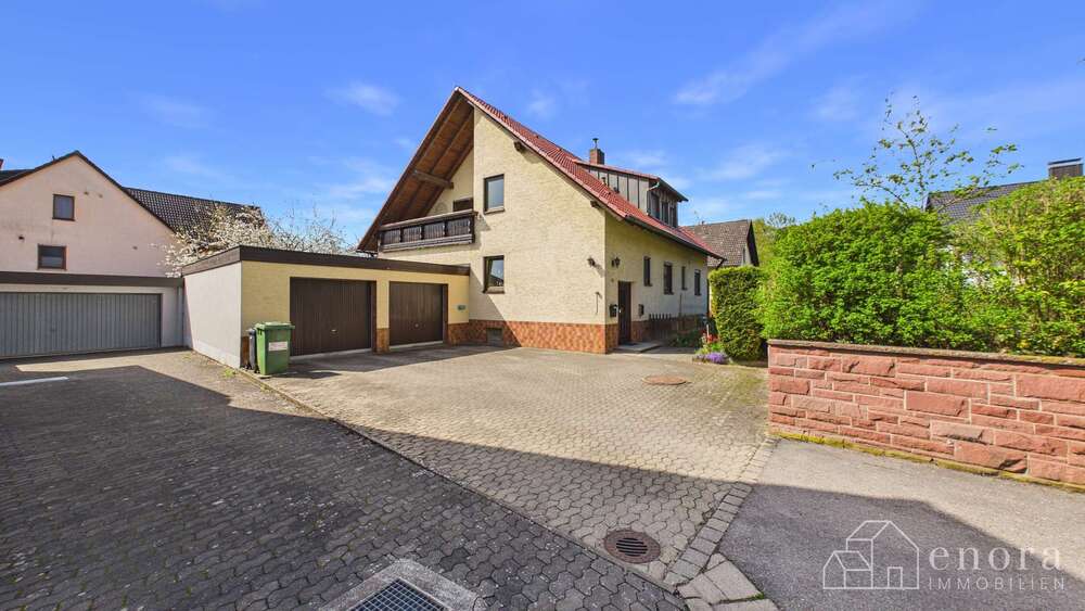 Einfamilienhaus Schwabach - 6 Zimmer, 200 m&sup2;, 469.000&euro; | Angebot:26317514