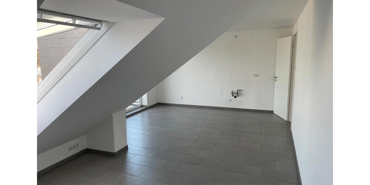 Dachgeschoßwohnung Gütersloh - 2 Zimmer, 62 m&sup2;, 550&euro; | Angebot:26322742