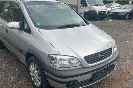 Opel Zafira 187.000 km 2.999 € Saarbrücken 66115