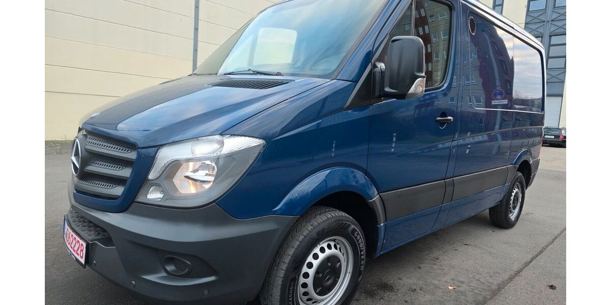 Mercedes-Benz Sprinter 116.163 km 11.190 &euro; Berlin 13055